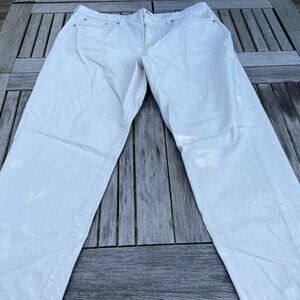 J Crew Ecru Slouchy Boyfriend Jean SZ 32